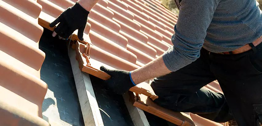 Professional Tile Roof Restoration Services in Bolingbrook, IL