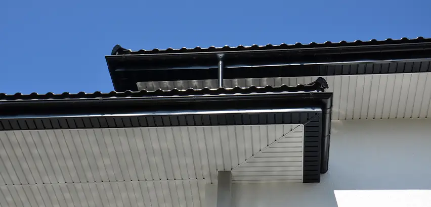 Box Eave Construction in Bolingbrook