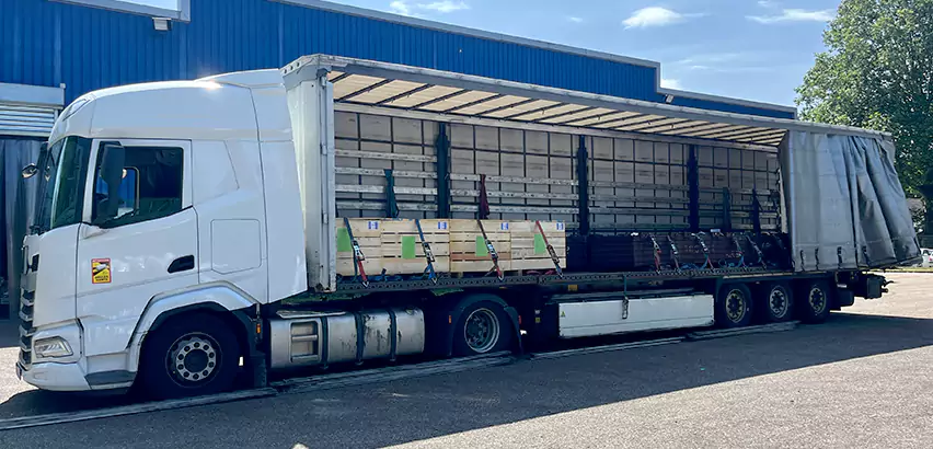 Translucent Trailer Roof Repair in Bolingbrook