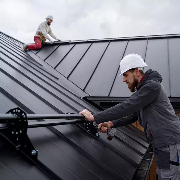Why Bolingbrook Property Owners Choose Bolingbrook Roofing Pros for Metal Roof Repair?