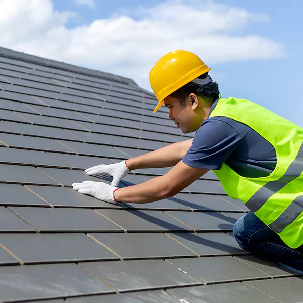Why Bolingbrook Homeowners Choose Bolingbrook Roofing Pros for Standing Seam Metal Roofing Service?